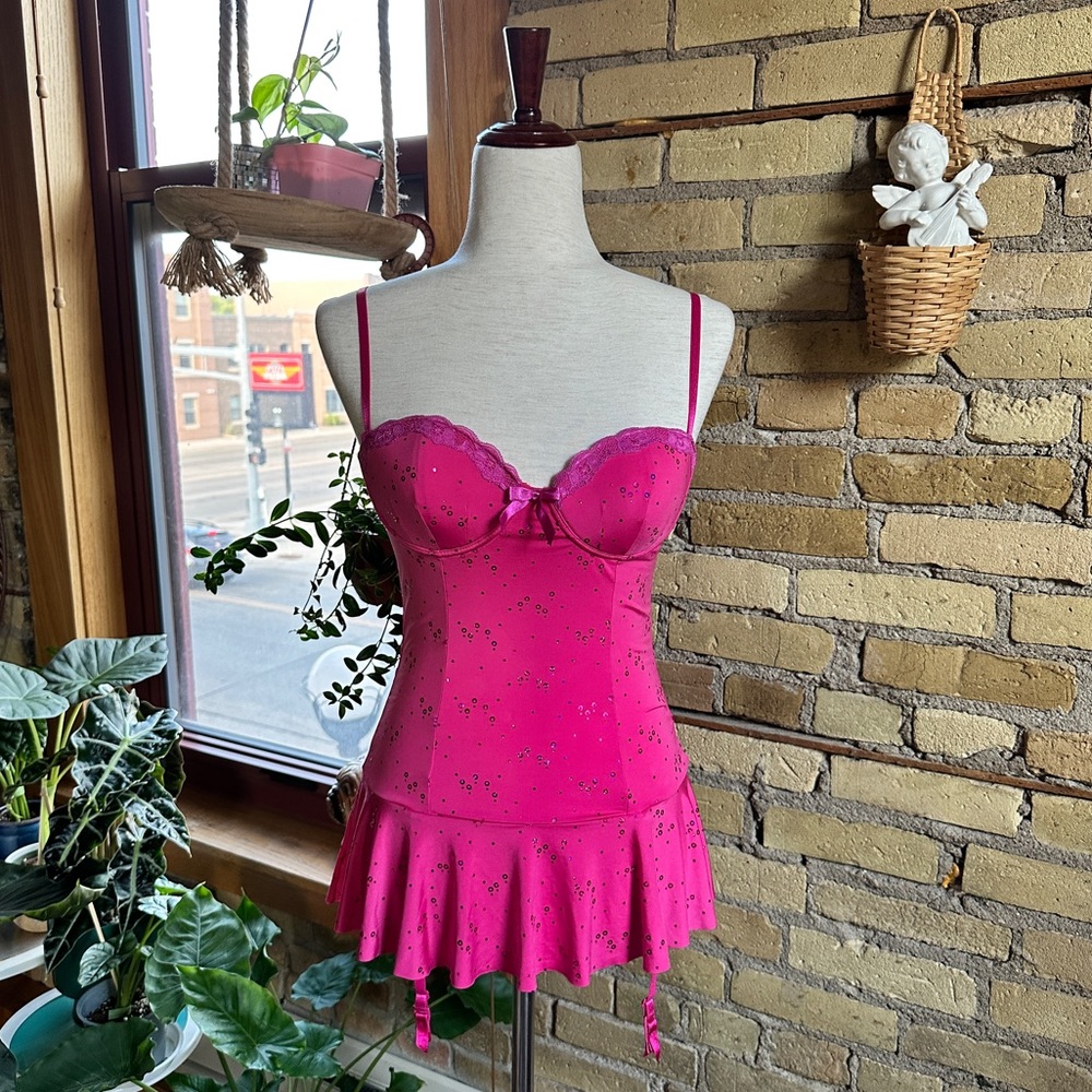 2007 Victoria's Secret Barbiecore Laceup Top w/ Garters